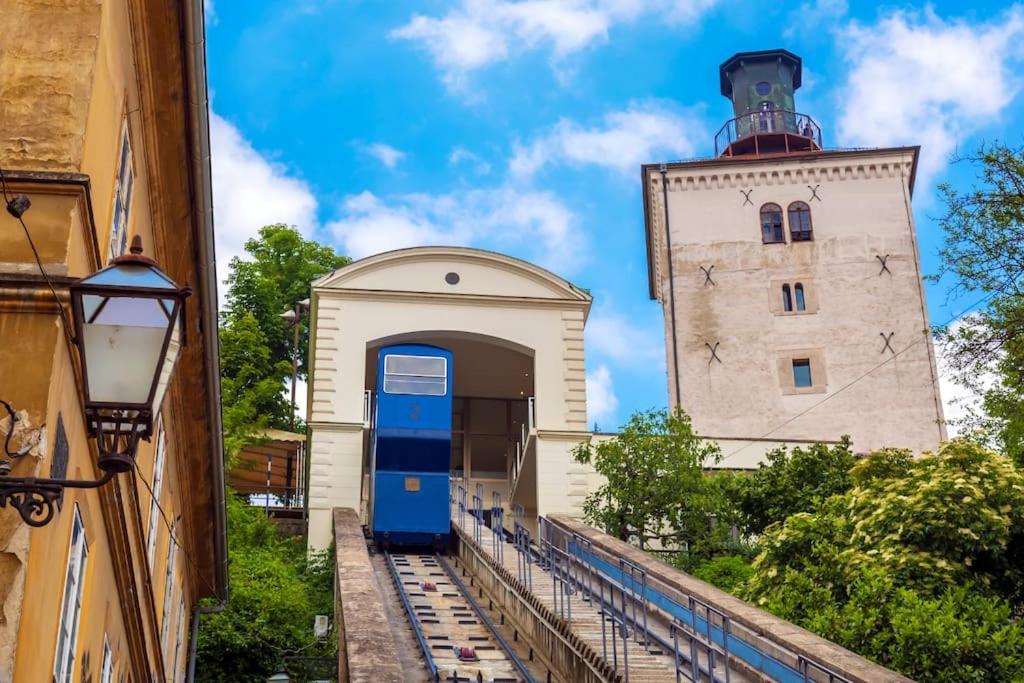 True Zagreb Centrally Located & Spacious Apartment Esterno foto