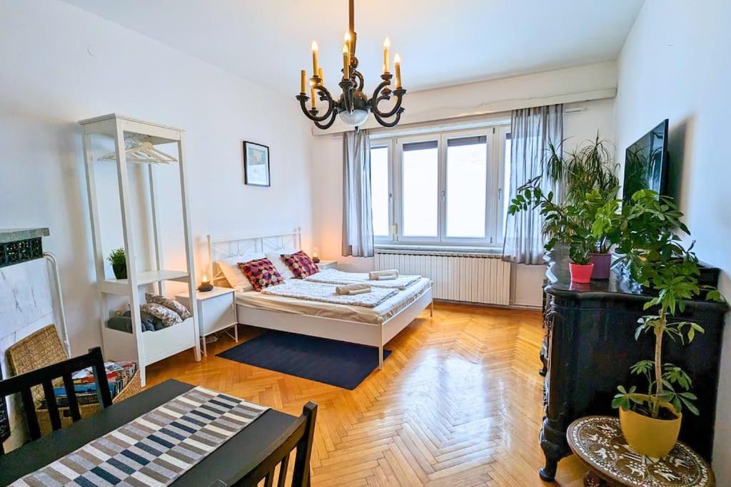 True Zagreb Centrally Located & Spacious Apartment Esterno foto